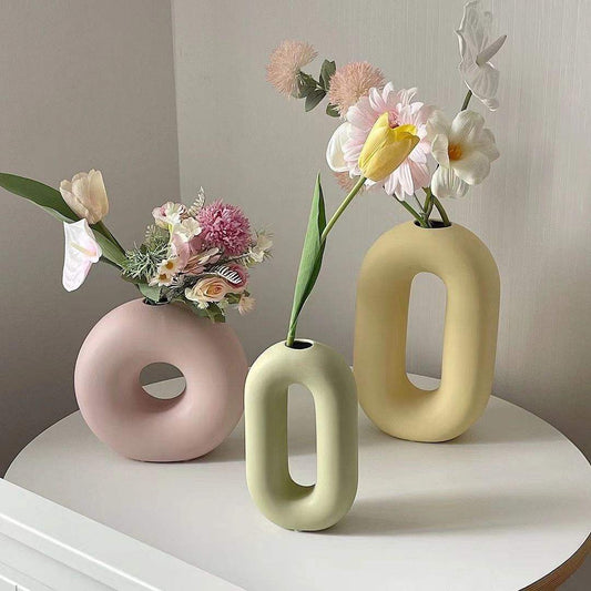 Hancai Wholesale Circle Donut Vases Grand Custom Design Manufacturers Flower Color Ceramic Vase for Home Decor