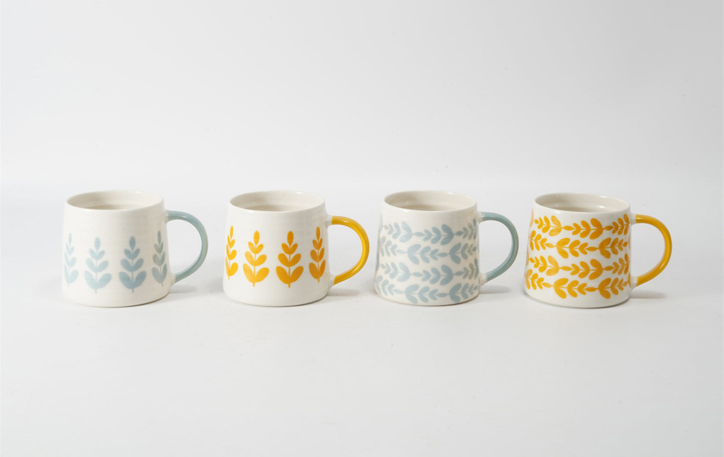 Hancai Color Glazed Mug with Dipped Handle and Decal