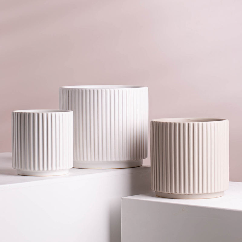 Hancai Ceramic White Modern Flower Pots Planter Pot Wholesale