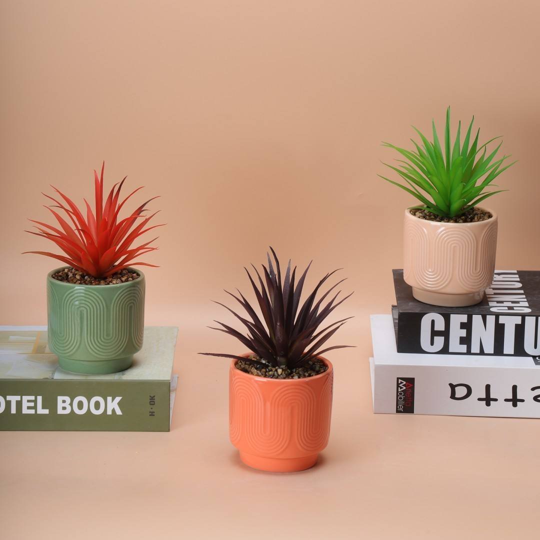 Hancai Cheap Small Ceramic Flower Pot Indoor Round Shape Flower Pots With Plastic Greenery