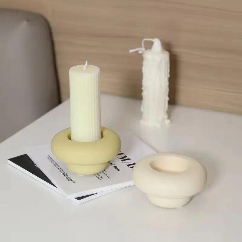 Unique Cream Style Ceramic Candlestick Romantic Wedding Props Christmas Decoration Candle Holder
