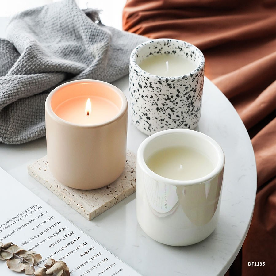 Hancai  Nordic Wholesale Unique Porcelain Candle Container Christmas Decor Custom Ceramic Empty Candle Jars Jar with Lid