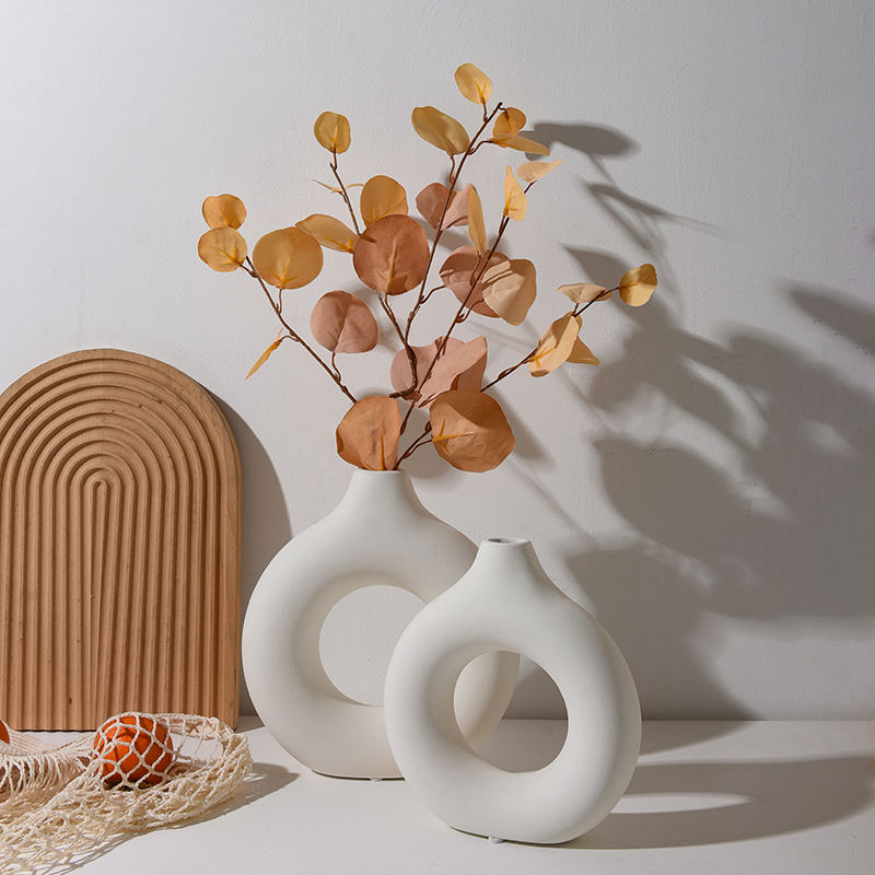 Hancai Best Selling Wholesale White Circle Donut Vases Grand Custom Design Manufacturers Flower Ceramic Vase for Home Decor