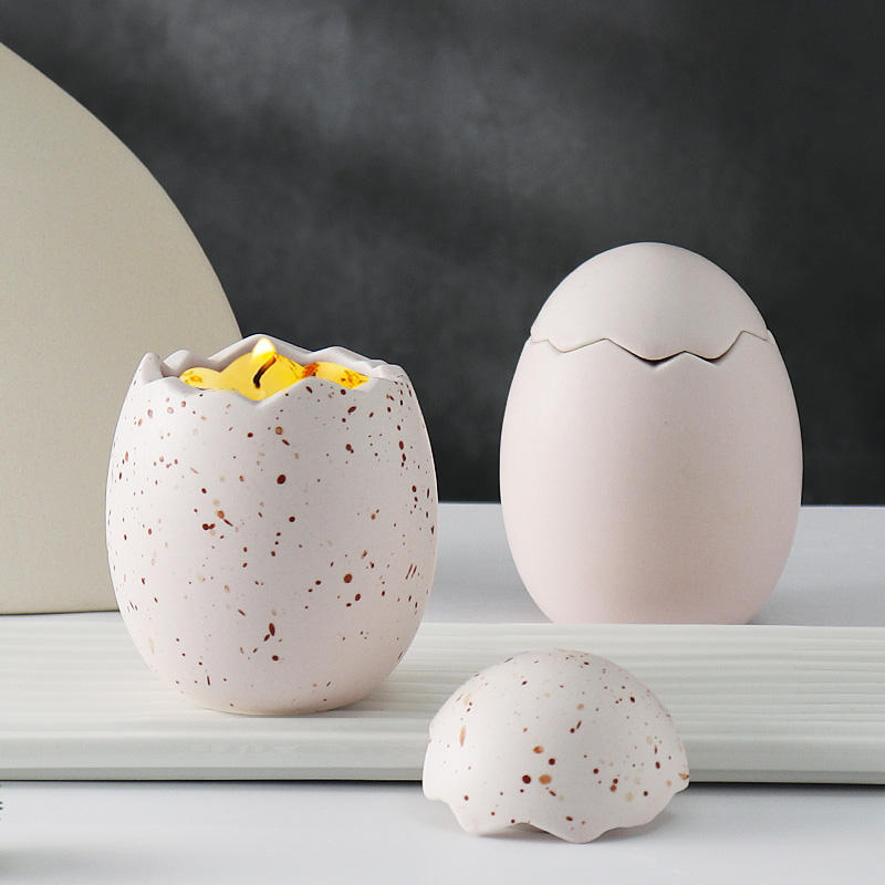 Hancai  Home Liveroom Decor Candle Vessels Holder Egg Shape Ceramic Scent Candle Jars With Lid