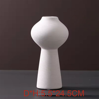 Hancai Ceramic Vases Nordic Minimalism Style Decoration White Modern Geometric Decorative Flowers Vases White Matt Screw-thread Vase
