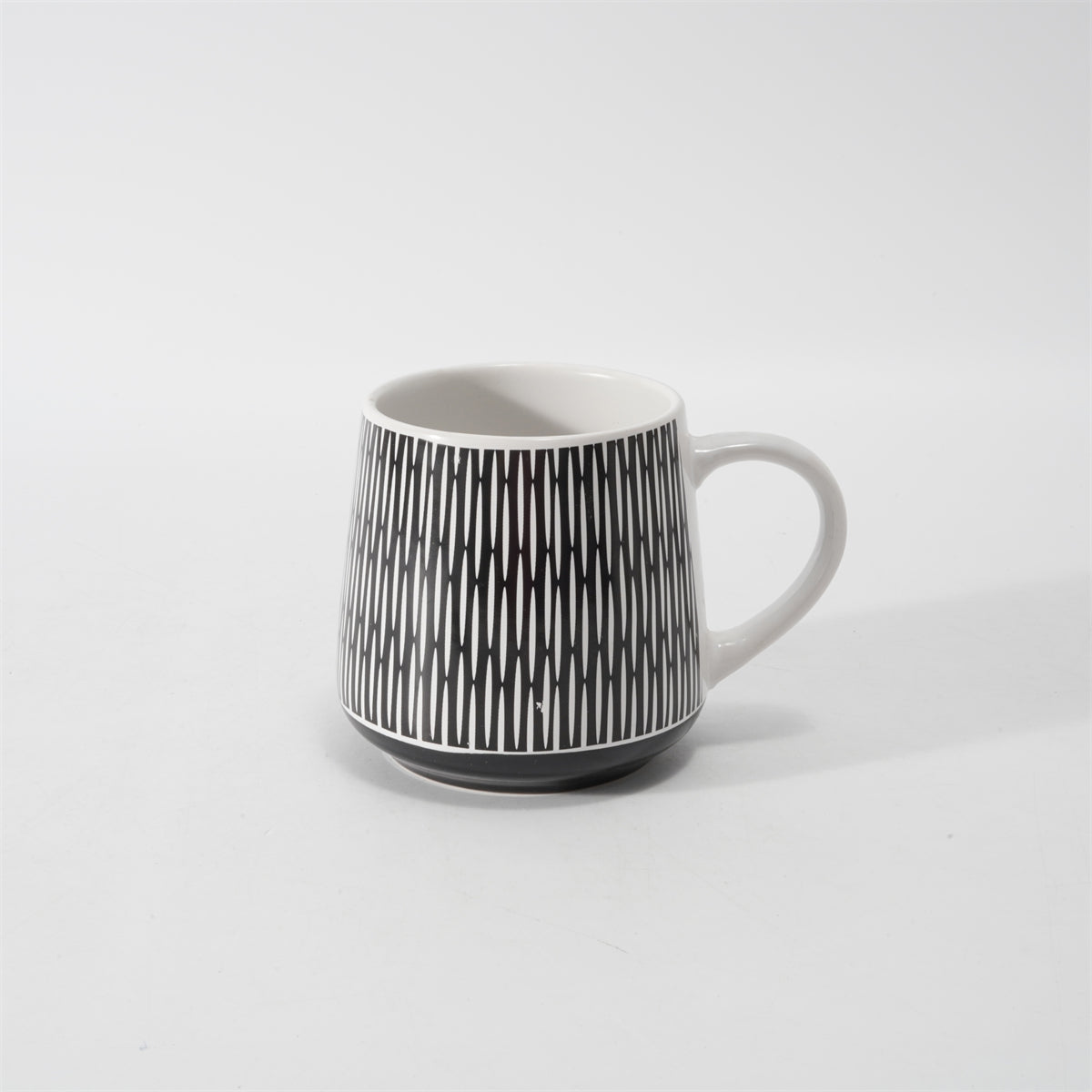 Hancai  Silk Screen Mug  with Unglaze Foot