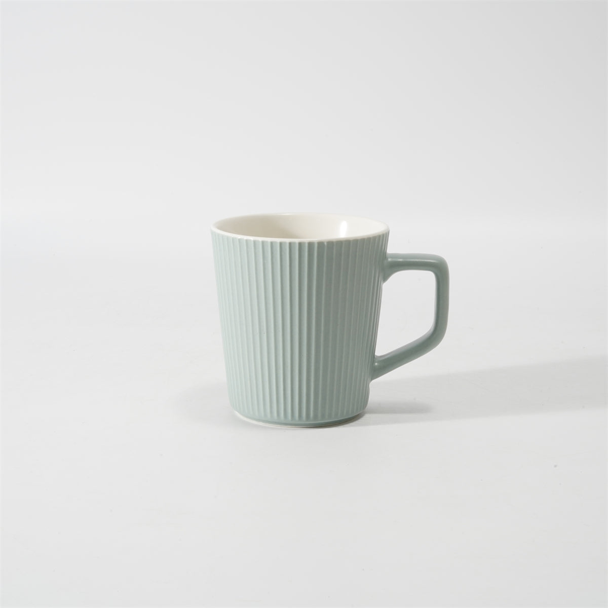 Hancai  Embossed colour glaze mug
