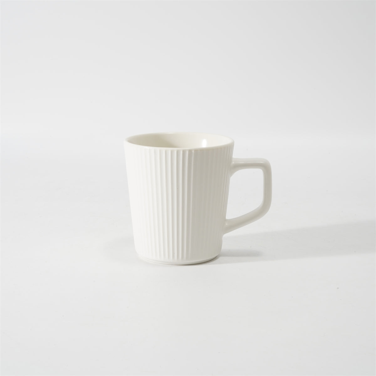 Hancai  Embossed colour glaze mug