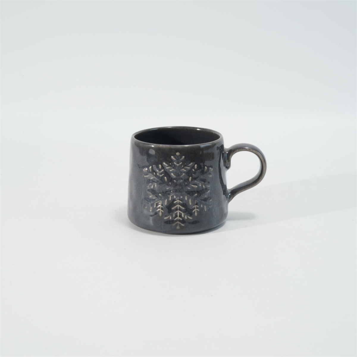 Hancai Embossed Reactive Glaze Mug