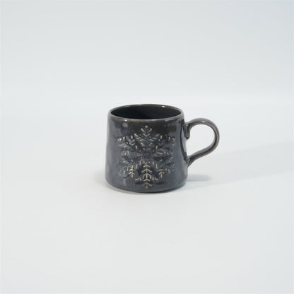 Hancai Embossed Reactive Glaze Mug