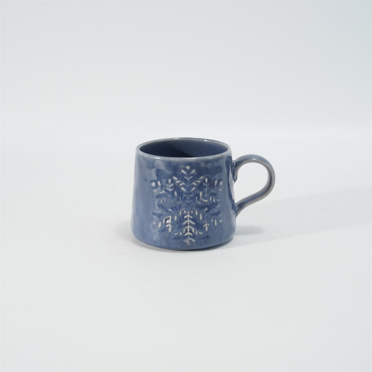 Hancai Embossed Reactive Glaze Mug