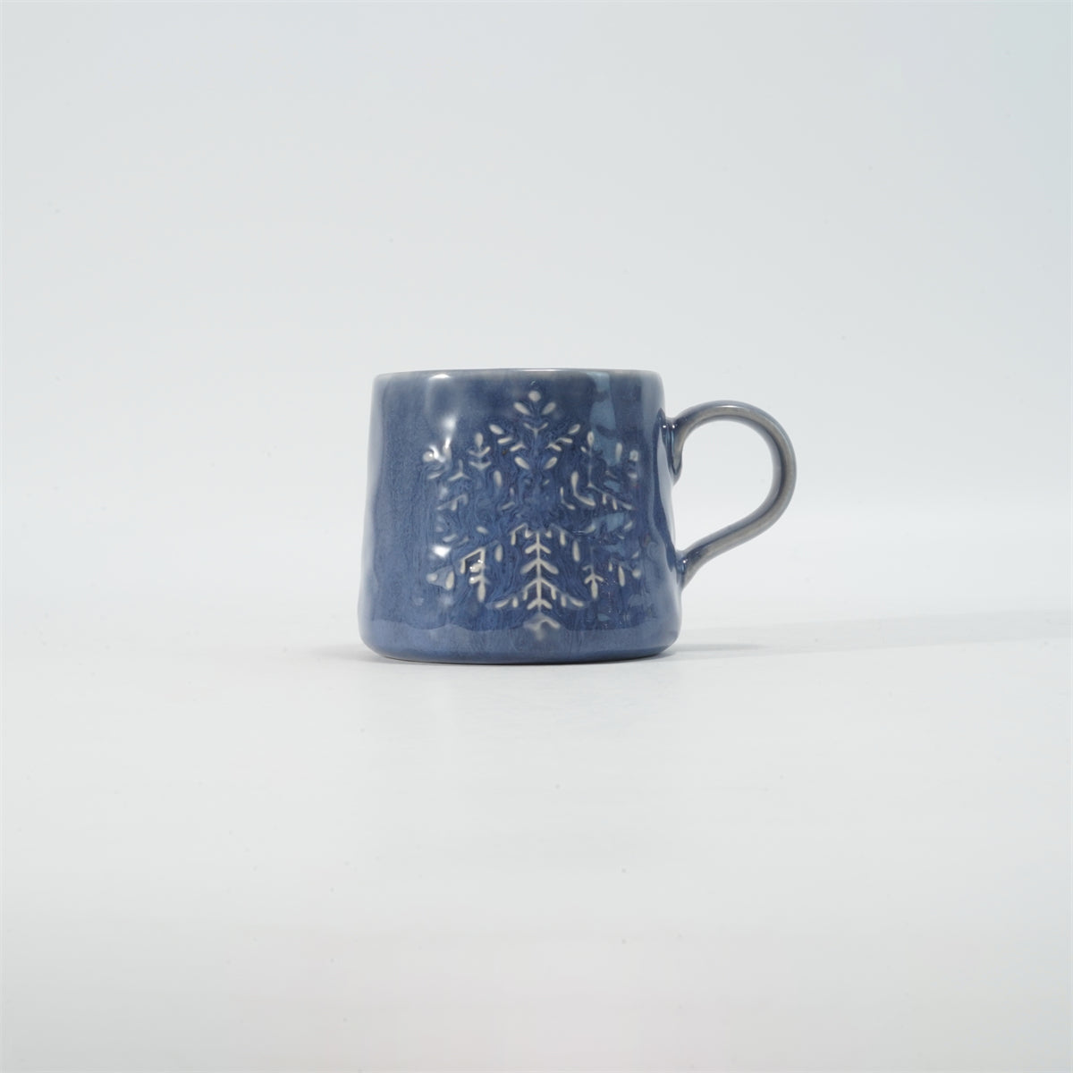 Hancai Embossed Reactive Glaze Mug