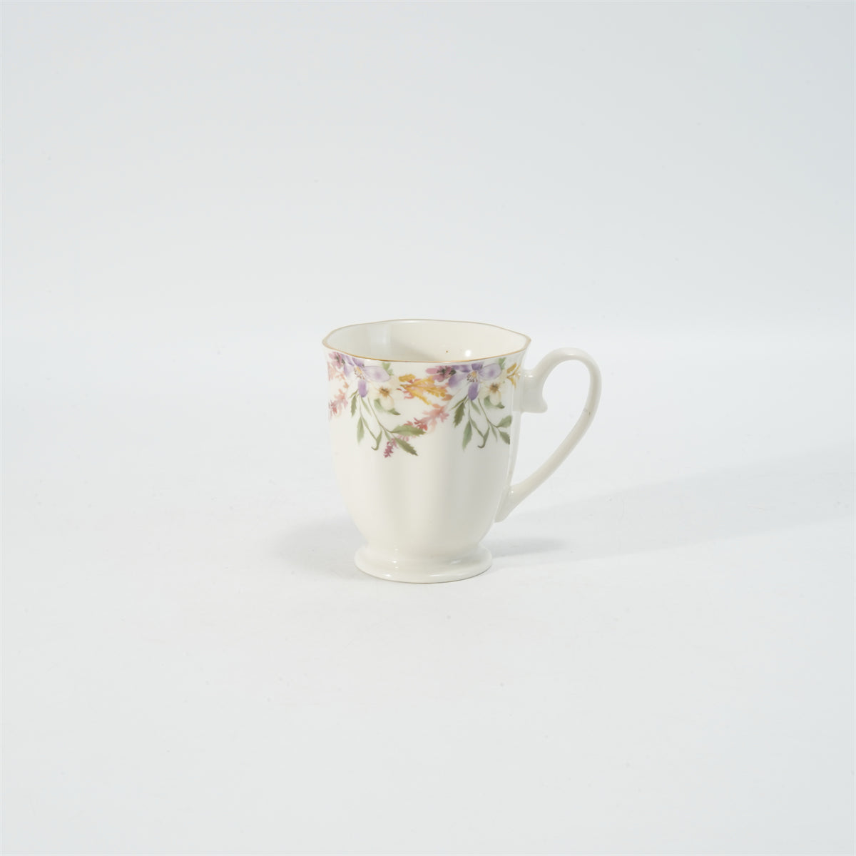 Hancai Embossed fotted mug with decal & gold rim
