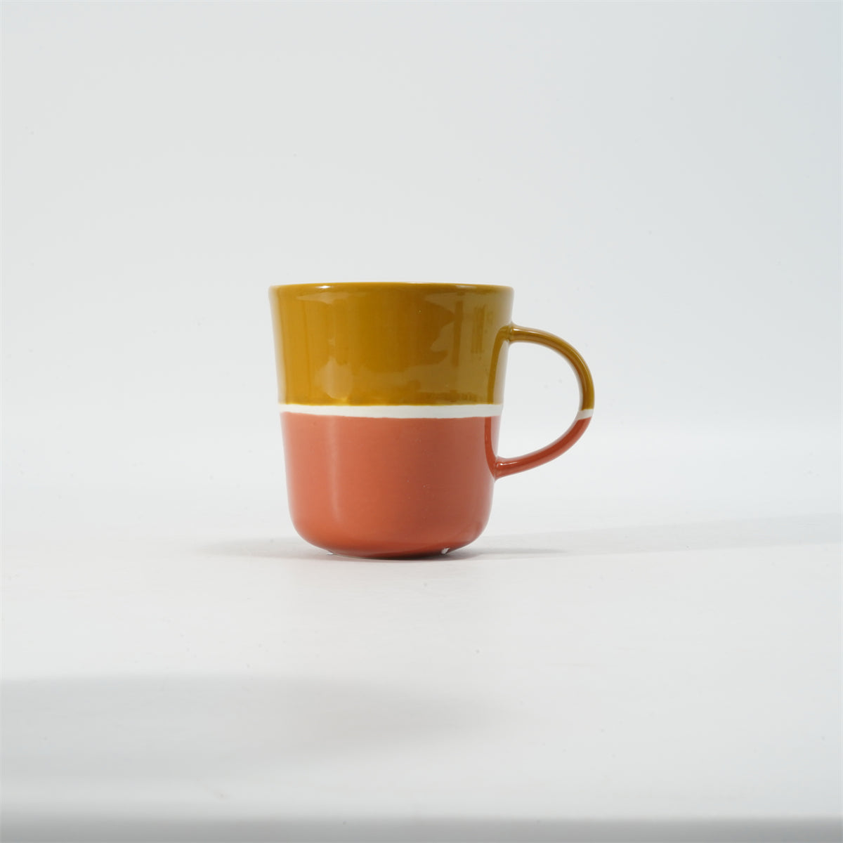Hancai Large Three Tone Color Glaze Mug
