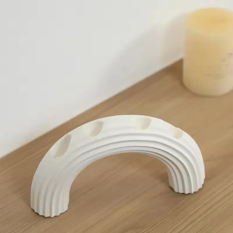 Nordic Candle Stand Decoration Ornament Candle Burning Display Wedding Party White Ceramic Candlestick Holder